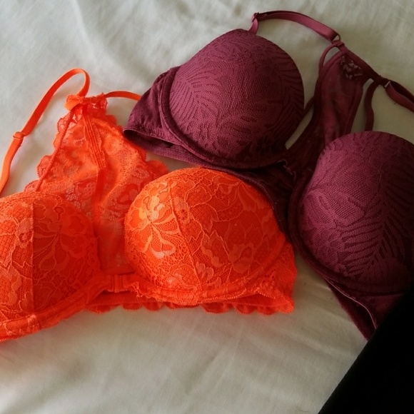 2 halter bras and a brand new night slip - Picture 1 of 2